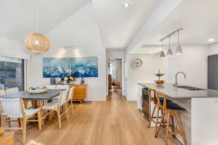 Sixth view of Homely semi-detached listing, 1/60 Messines Crescent, Miami QLD 4220