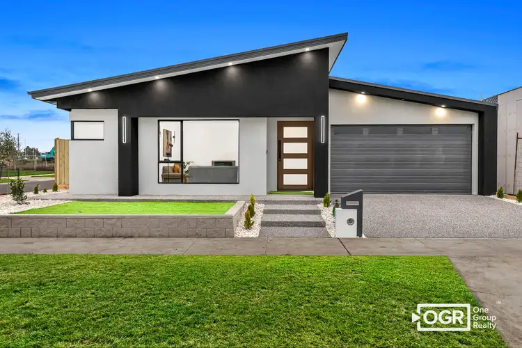 1 Marjoram St, Mickleham VIC 3064