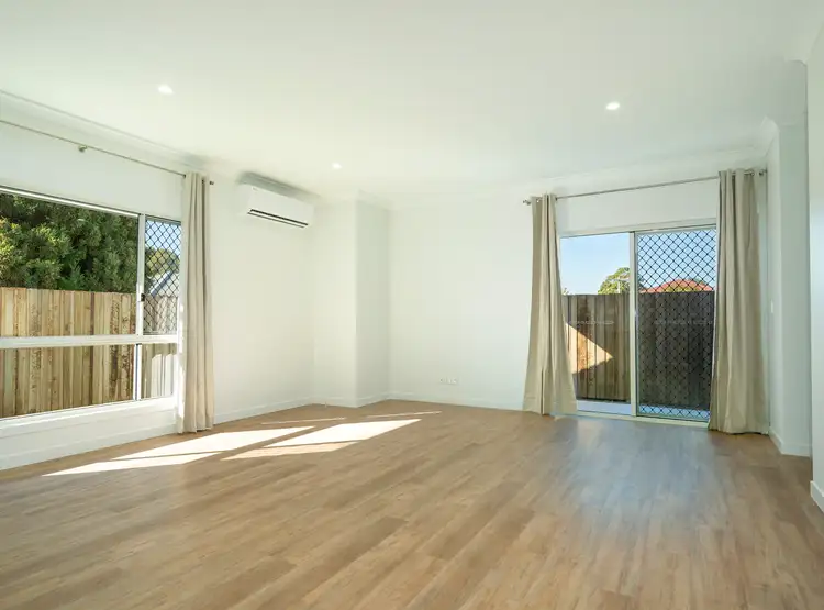Fifth view of Homely unit listing, 2/3 Allenby Street, Newtown QLD 4350