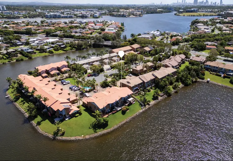 22/6 Lowood Court, Varsity Lakes QLD 4227
