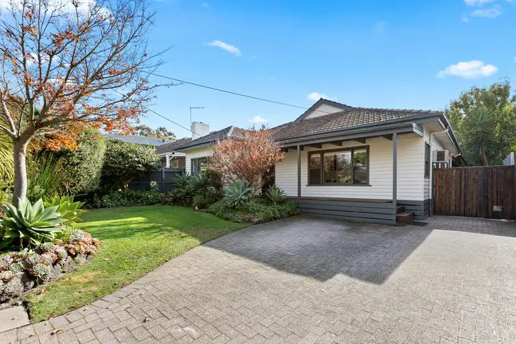 15 Elliott Street, Cheltenham VIC 3192