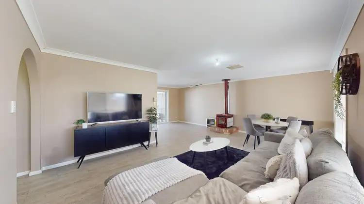 Second view of Homely house listing, 8 Gumtree Avenue, Dubbo NSW 2830