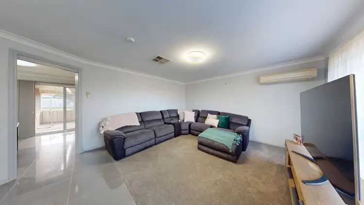 Fifth view of Homely house listing, 4 Westminster Court, Dubbo NSW 2830