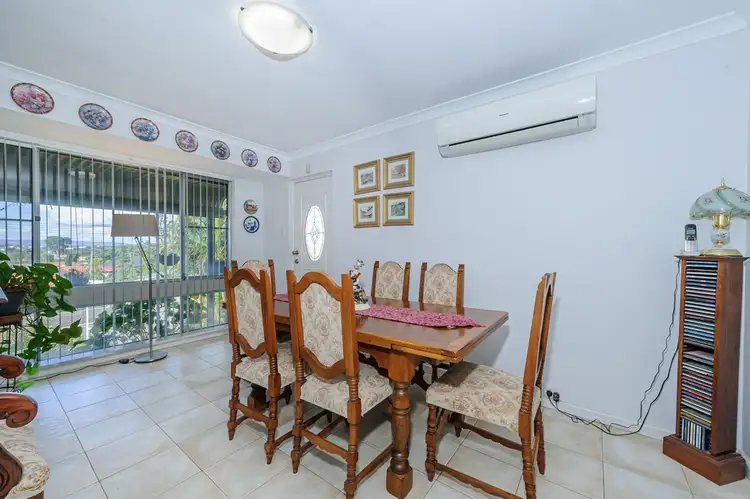 Sixth view of Homely semi-detached listing, 18 Delwood Place, Willetton WA 6155