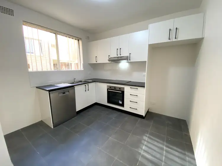 1/10 Glen St, Marrickville NSW 2204
