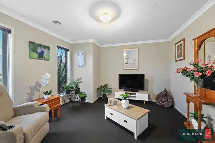 Second view of Homely house listing, 1 Maranoa Place, Moe VIC 3825