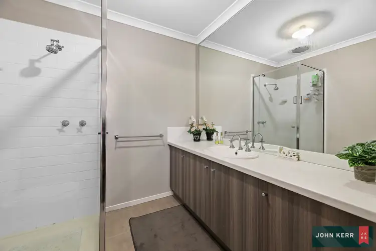 Fourth view of Homely house listing, 1 Maranoa Place, Moe VIC 3825