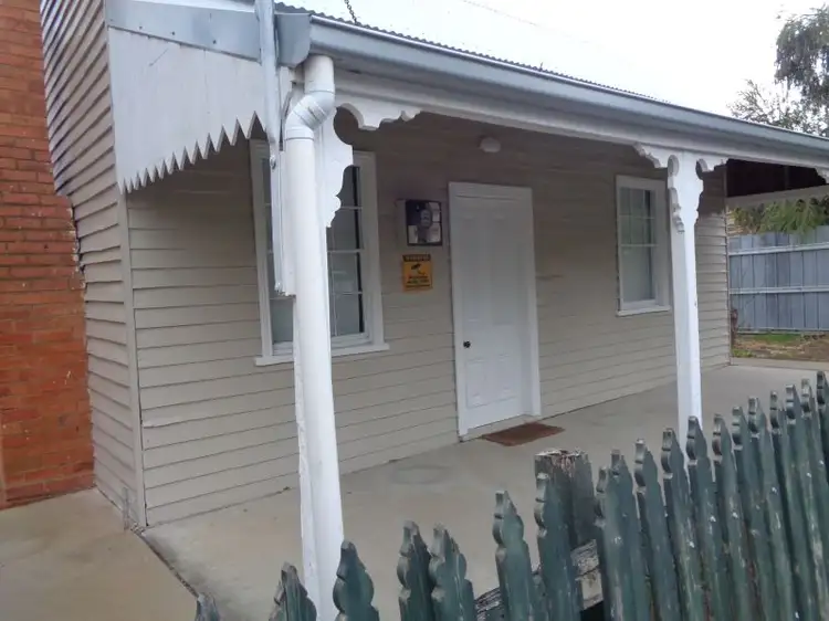 343 Hodgkins Street