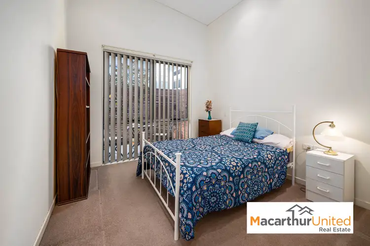 Seventh view of Homely villa listing, 2/72 Glendower St, Gilead NSW 2560