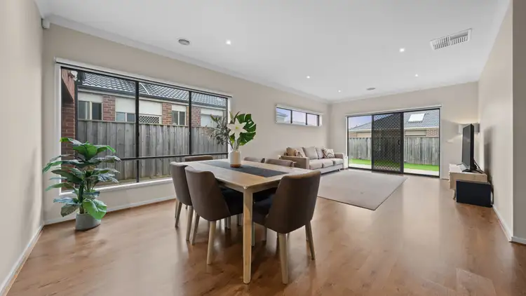 Fifth view of Homely house listing, 8 Wigan Close, Wollert VIC 3750