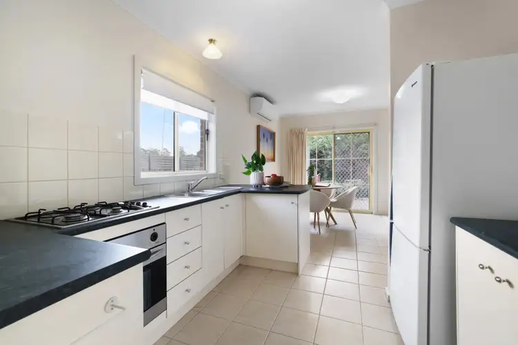 Fifth view of Homely unit listing, 8/152 Underwood Road, Ferntree Gully VIC 3156