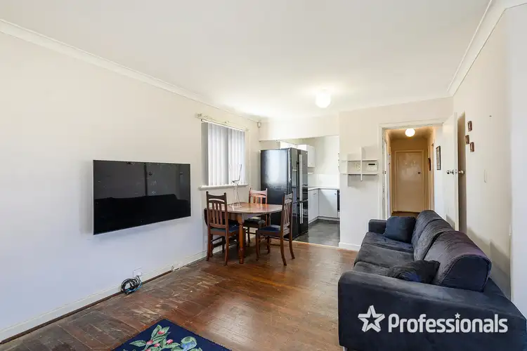 Fifth view of Homely house listing, 2 Byworth Place, Balga WA 6061