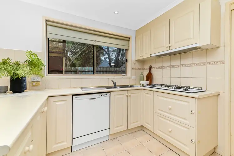 Sixth view of Homely unit listing, 4/101 Watsons Road, Glen Waverley VIC 3150
