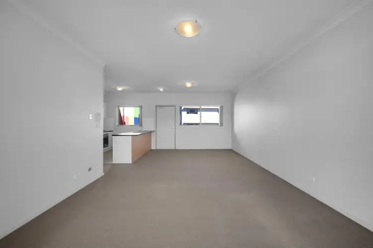 Fifth view of Homely apartment listing, 8/342-346 Main Road, Cardiff NSW 2285