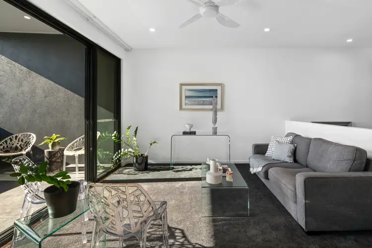Sixth view of Homely unit listing, 2/1 Tolman Court, Maroochydore QLD 4558