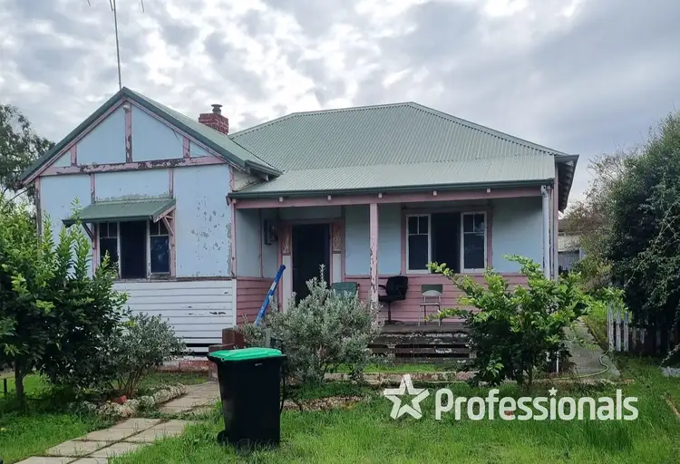 18 Moira Road, Collie WA 6225