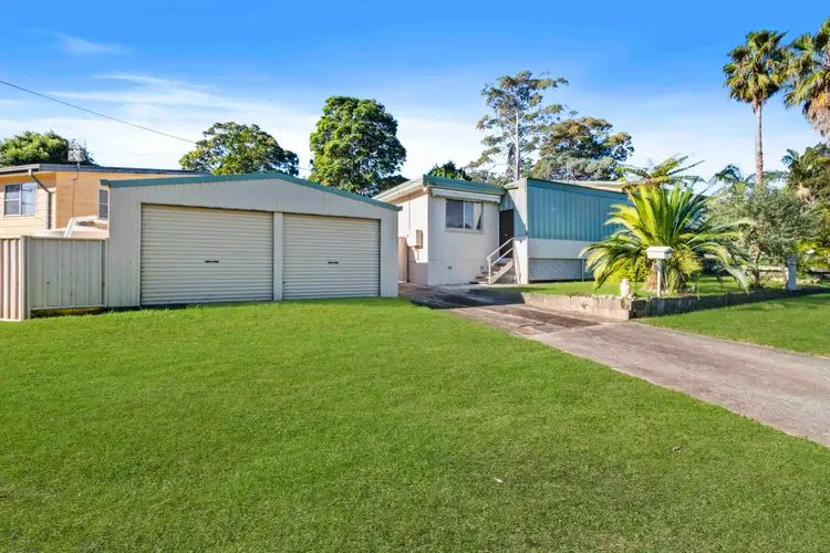 1 Bernadette Boulevard, Batehaven NSW 2536