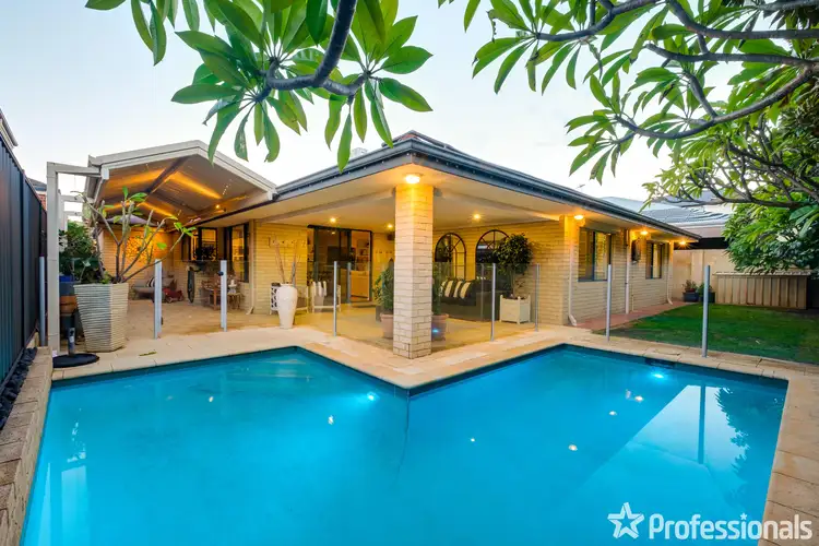 7 Hansen Vista, Landsdale WA 6065