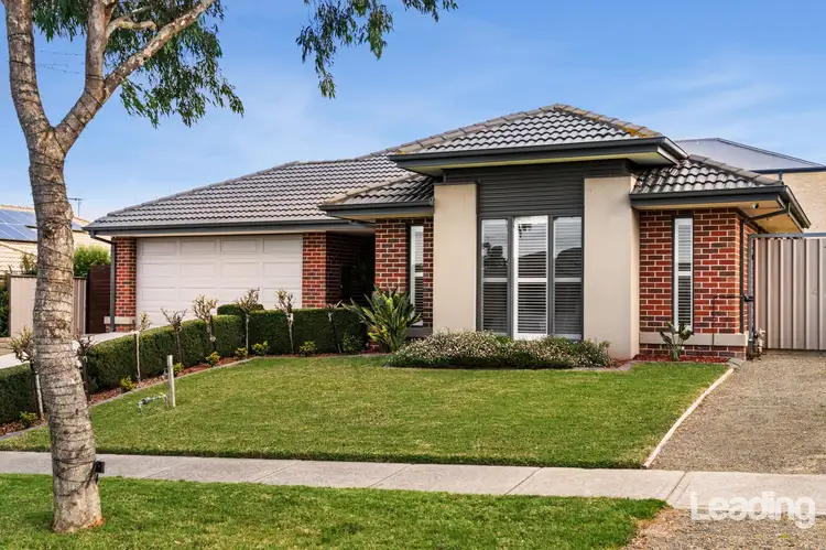 Second view of Homely house listing, 14 Fentonhill Parade, Sunbury VIC 3429