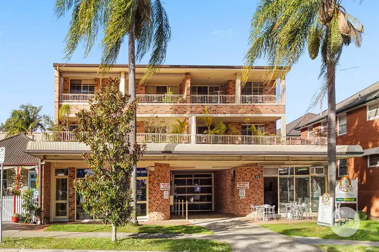 8/34 Oatley Avenue