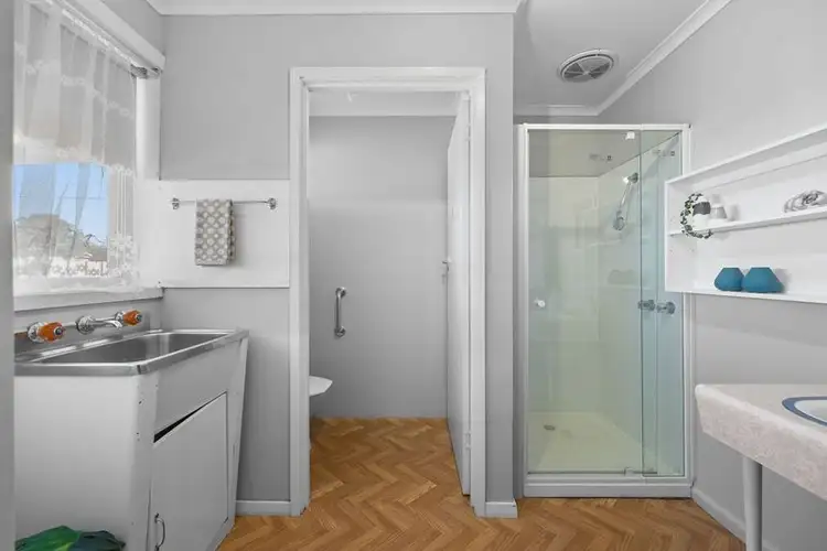 Sixth view of Homely unit listing, 1/4 Mauger Street, Wendouree VIC 3355