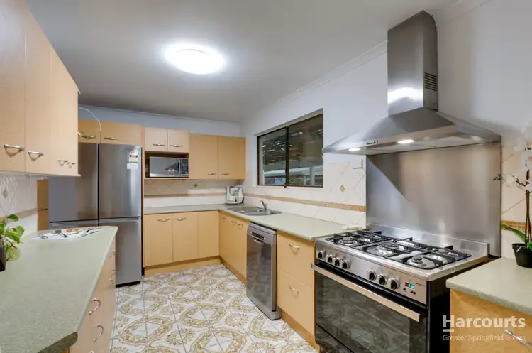 Seventh view of Homely house listing, 2 Arden Court, Yamanto QLD 4305