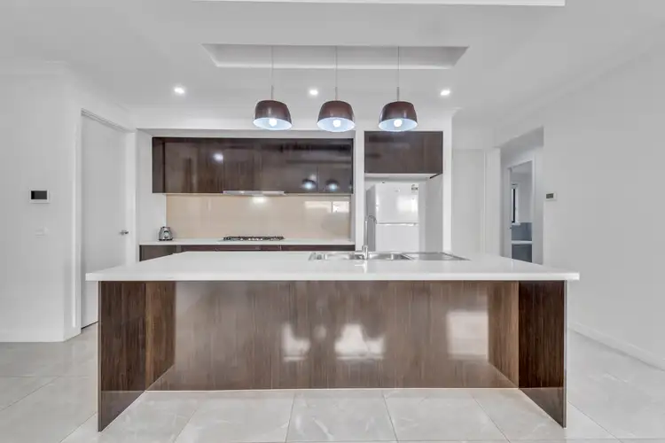 27 Albury Avenue,, Donnybrook VIC 3064
