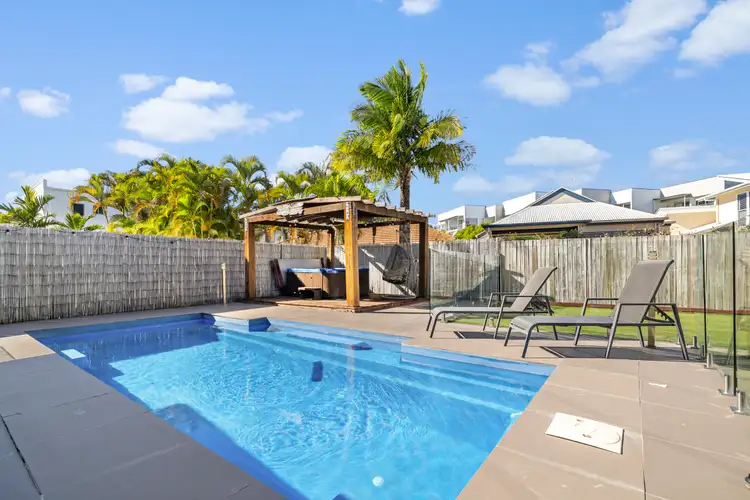 Second view of Homely house listing, 6 Barbuda Circuit, Parrearra QLD 4575