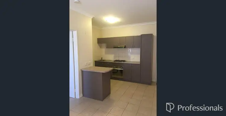 50 Lakeside Drive (STUDIO)