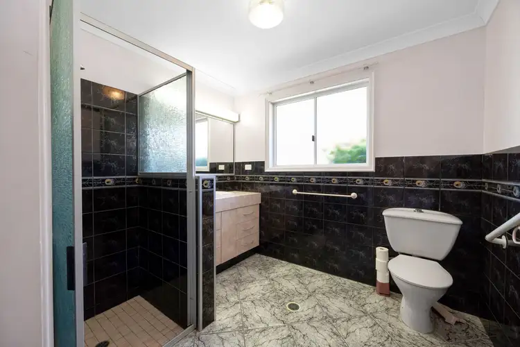 Seventh view of Homely house listing, 8 Argyle Court, Beaconsfield QLD 4740