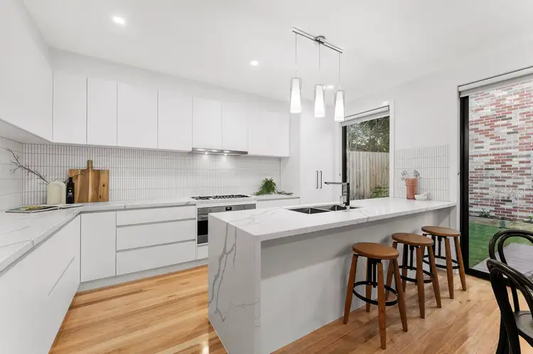 Sixth view of Homely townhouse listing, 1/61 Braid Hill Road, Macleod VIC 3085