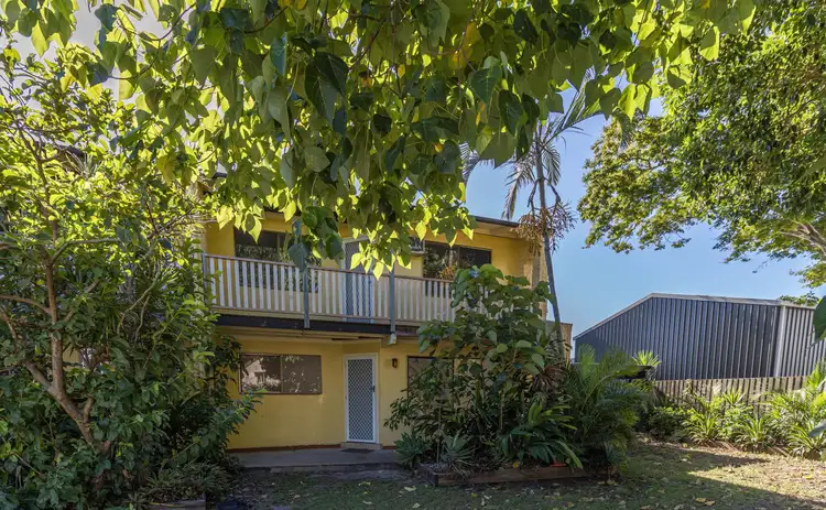 10 Hibiscus Street