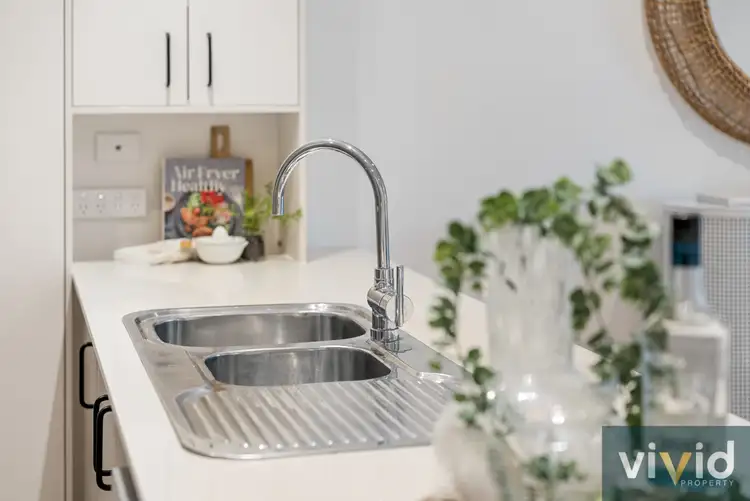 Third view of Homely apartment listing, 4/17 Alma Road, Clayfield QLD 4011