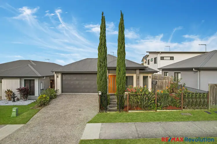 100 Ridgevale Boulevard, Holmview QLD 4207