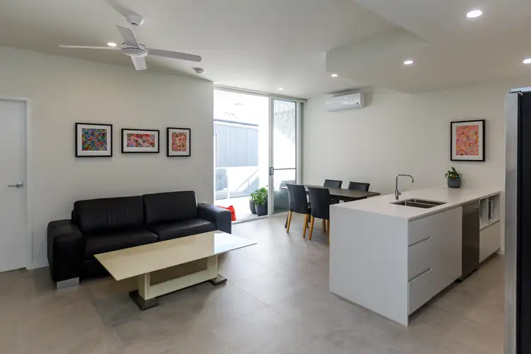 2/50 University Road, Mitchelton QLD 4053