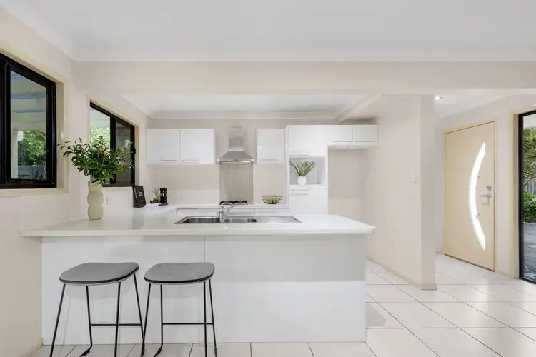 Sixth view of Homely townhouse listing, 2/9 Curwen Terrace, Chermside QLD 4032