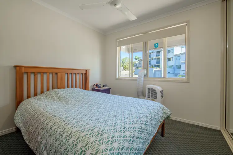 Fifth view of Homely unit listing, 4/12 Kent Street, West Gladstone QLD 4680