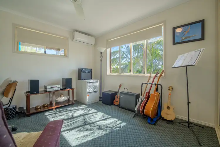Sixth view of Homely unit listing, 4/12 Kent Street, West Gladstone QLD 4680