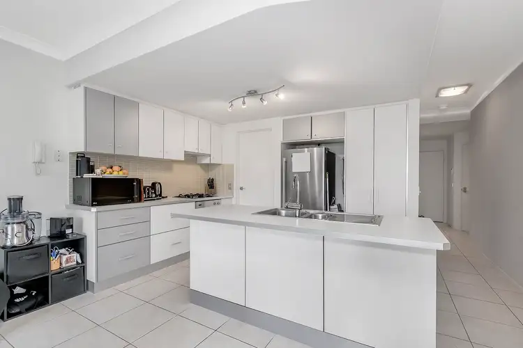 Sixth view of Homely unit listing, 3/3208 Central Place, Carrara QLD 4211