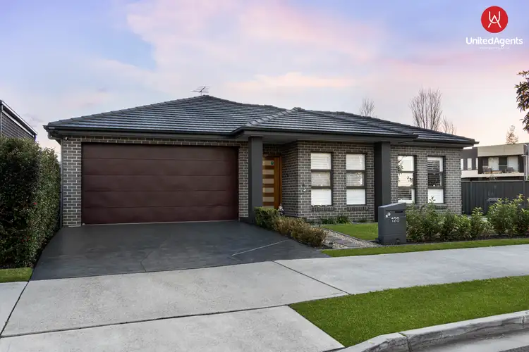 128 Willowdale Drive, Denham Court NSW 2565