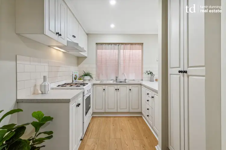 Sixth view of Homely house listing, 10 Casadio Court, Pooraka SA 5095