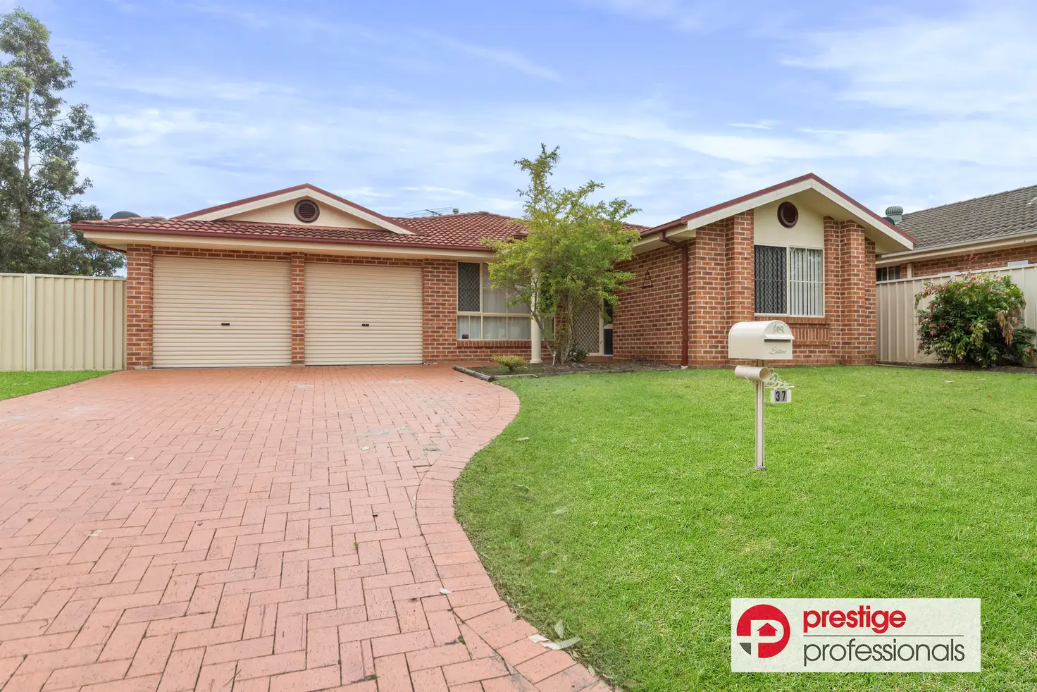 Main view of Homely house listing, 37 Somercotes Court, Wattle Grove NSW 2173