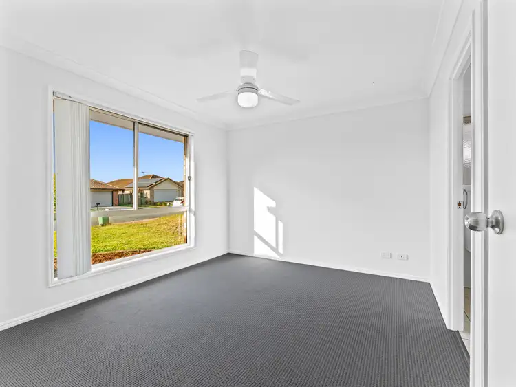 Third view of Homely house listing, 5 Kristy Court, Raceview QLD 4305
