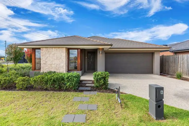 1A Kingsbridge Boulevard, Williams Landing VIC 3027