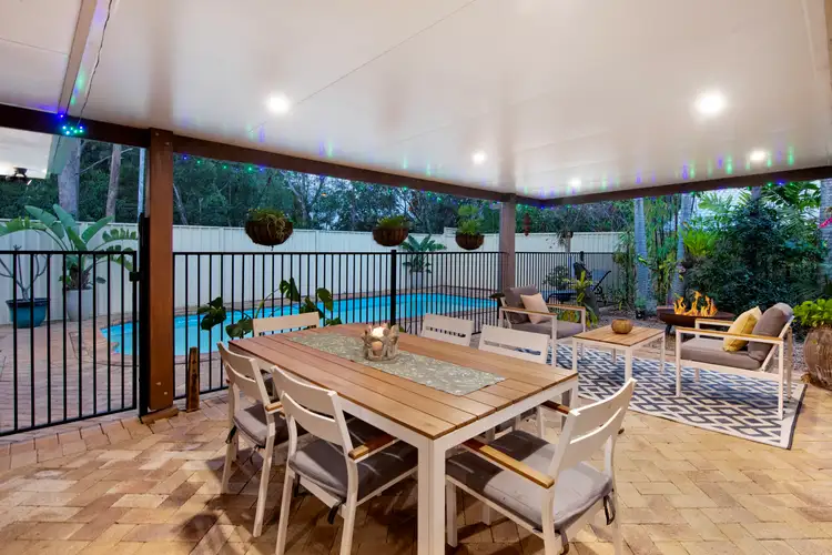 16 Peter Thomson Drive, Parkwood QLD 4214