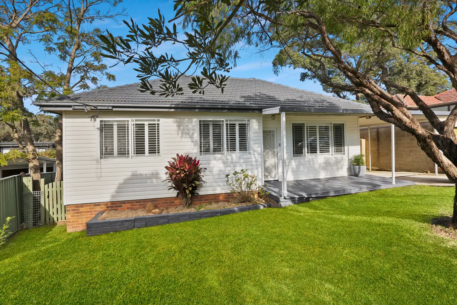 Main view of Homely house listing, 33 Gloucester Crescent, Dapto NSW 2530
