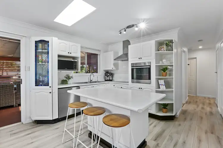 Third view of Homely house listing, 2 Siddeley Avenue, Kanahooka NSW 2530