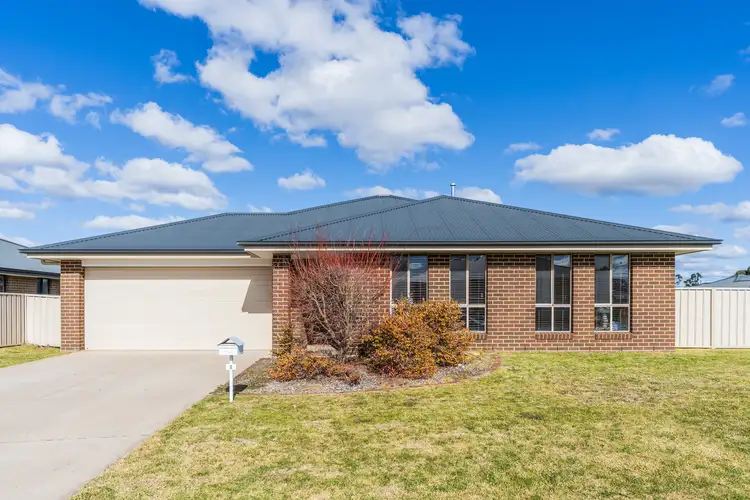 2 Newport Street, Orange NSW 2800
