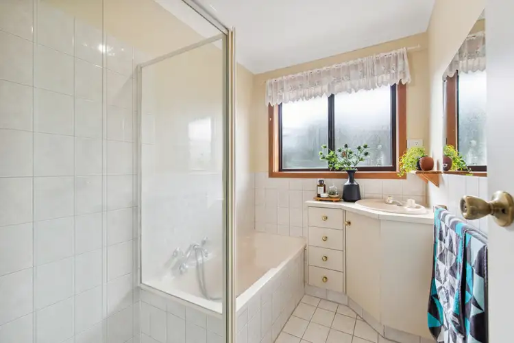 Sixth view of Homely house listing, 5 Deacon Court, Paralowie SA 5108