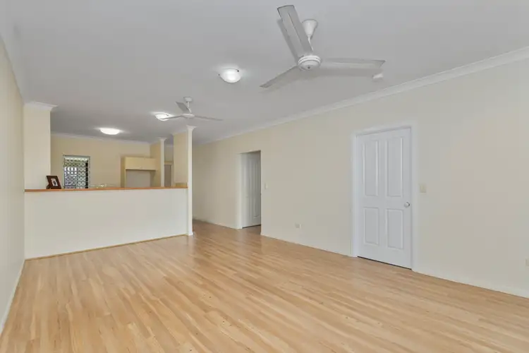 Sixth view of Homely unit listing, 24/24-28 Martinez Avenue, West End QLD 4810